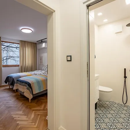 The Secret Garden 2 Bedroom Next To Ndk Apartmán *