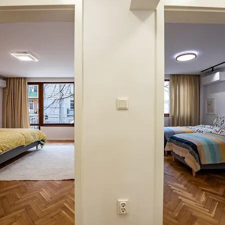 The Secret Garden 2 Bedroom Next To Ndk Sofya